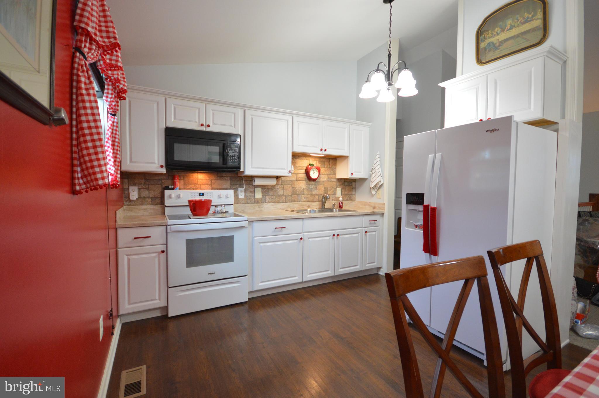 INWOOD MEADOWS - Residential