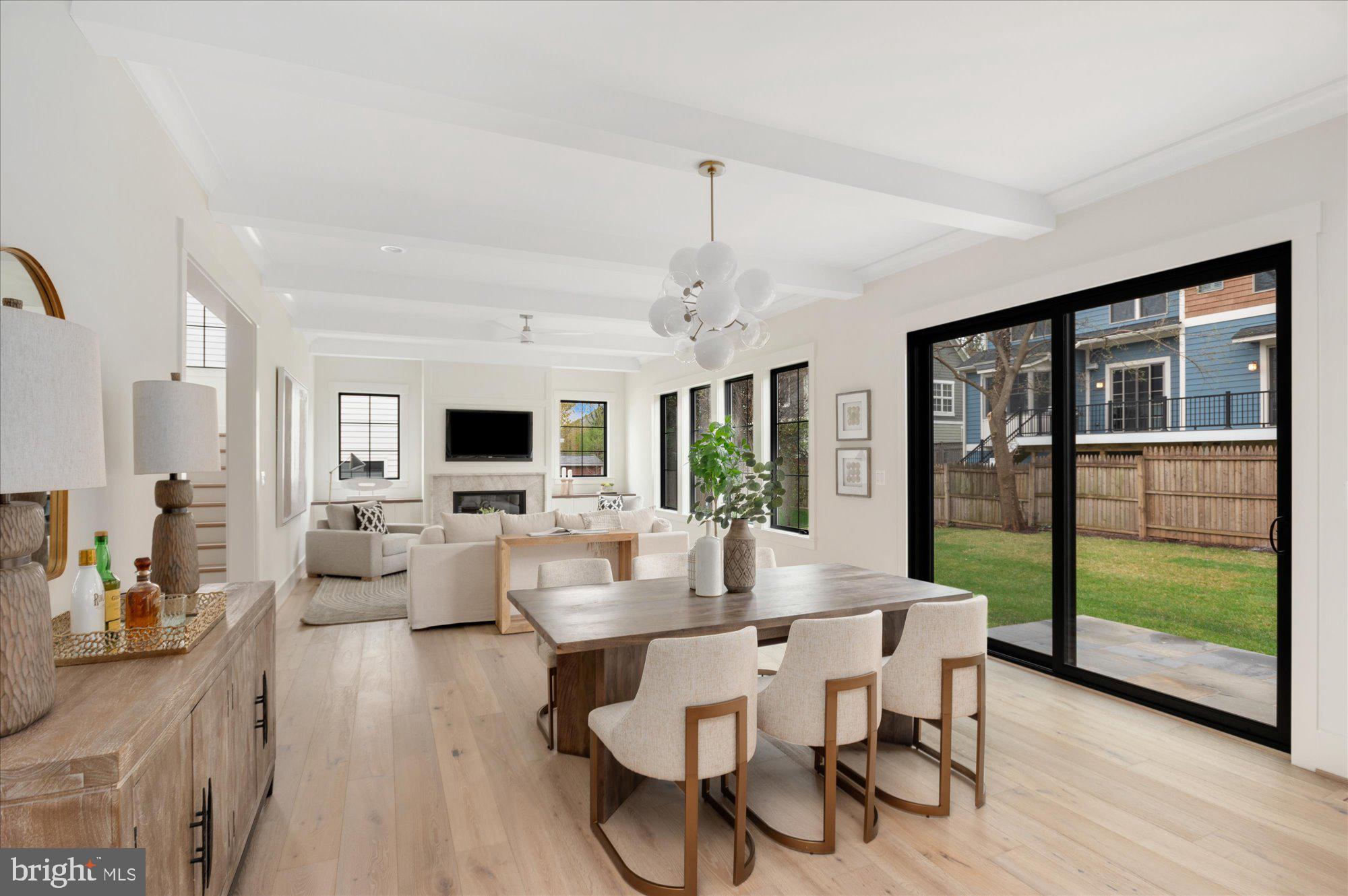 YORKTOWN - Residential