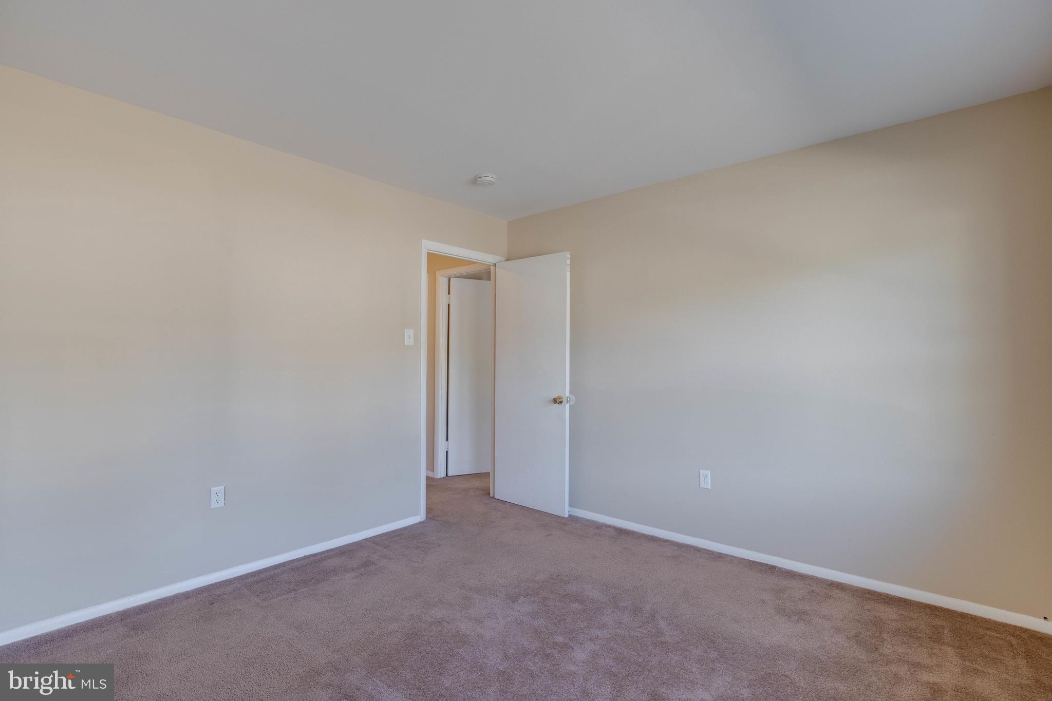 MAPLE RIDGE - Residential