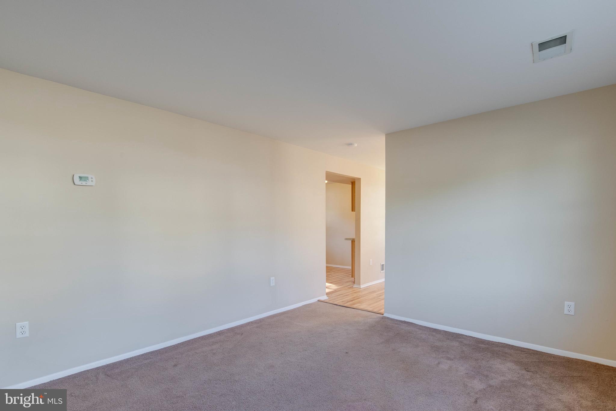 MAPLE RIDGE - Residential