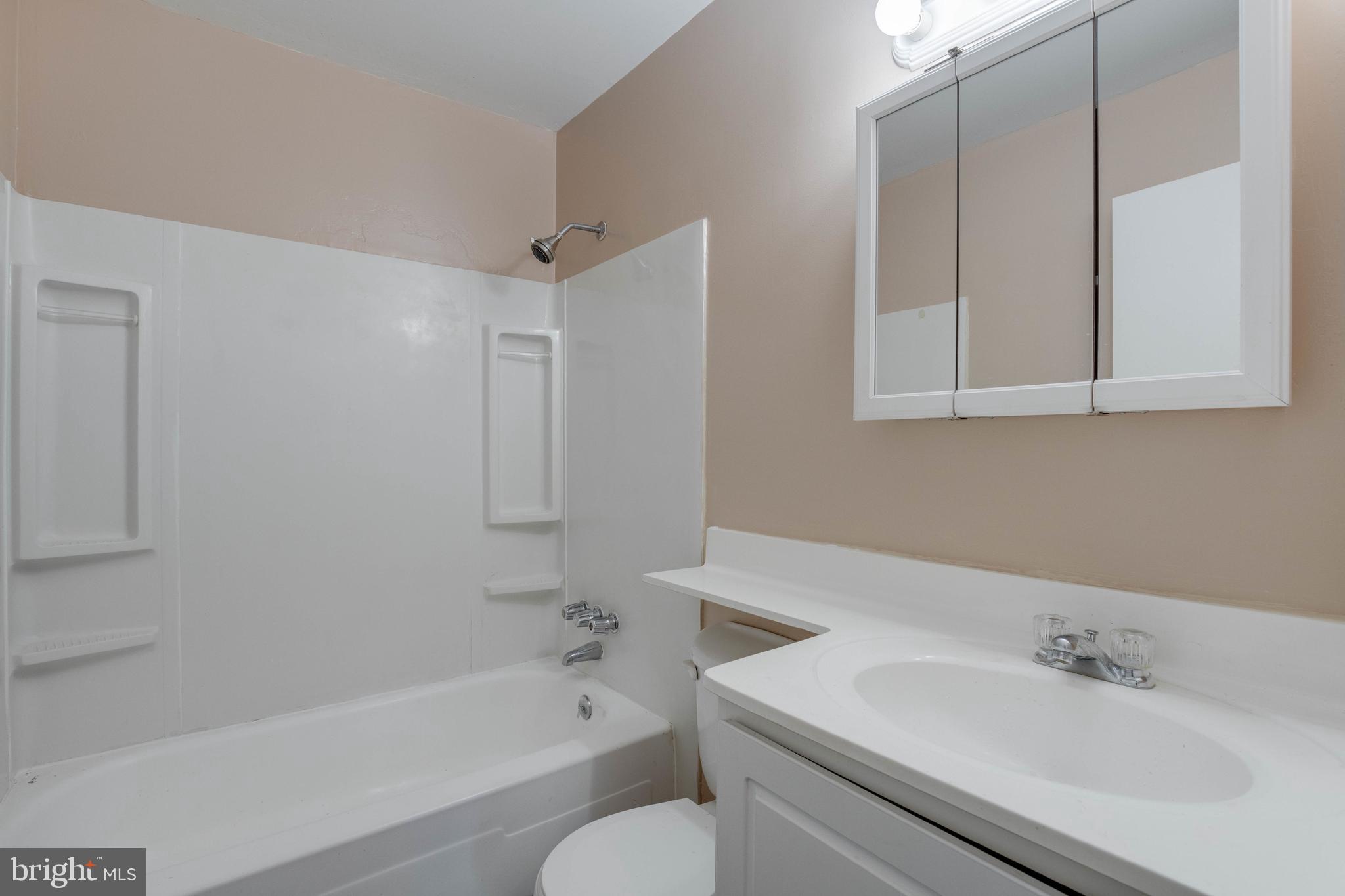 MAPLE RIDGE - Residential