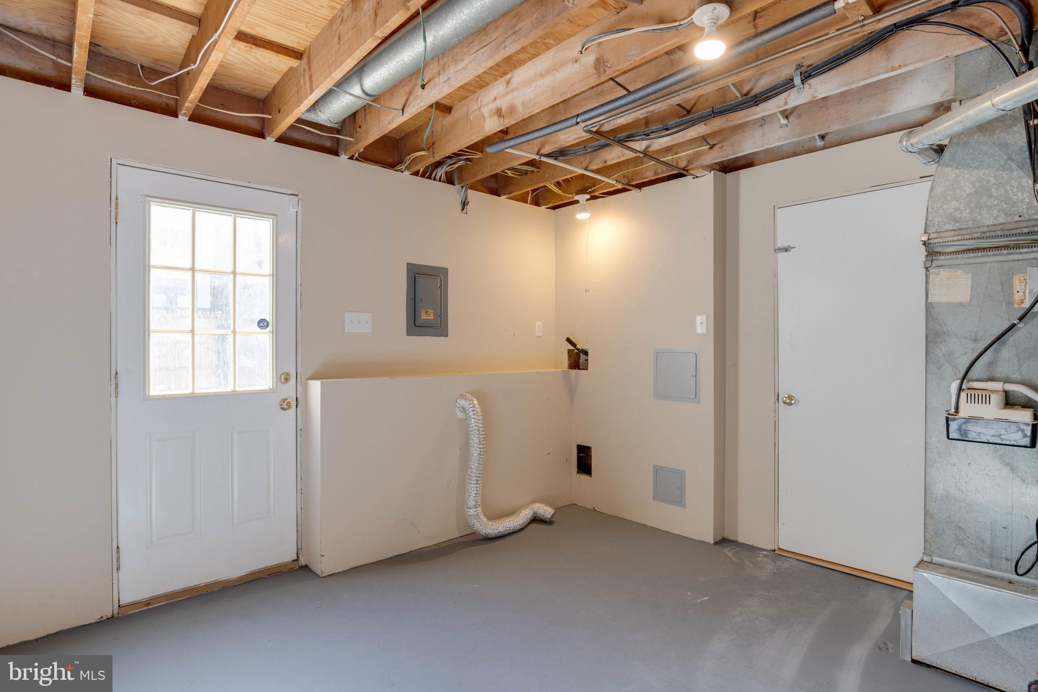 MAPLE RIDGE - Residential