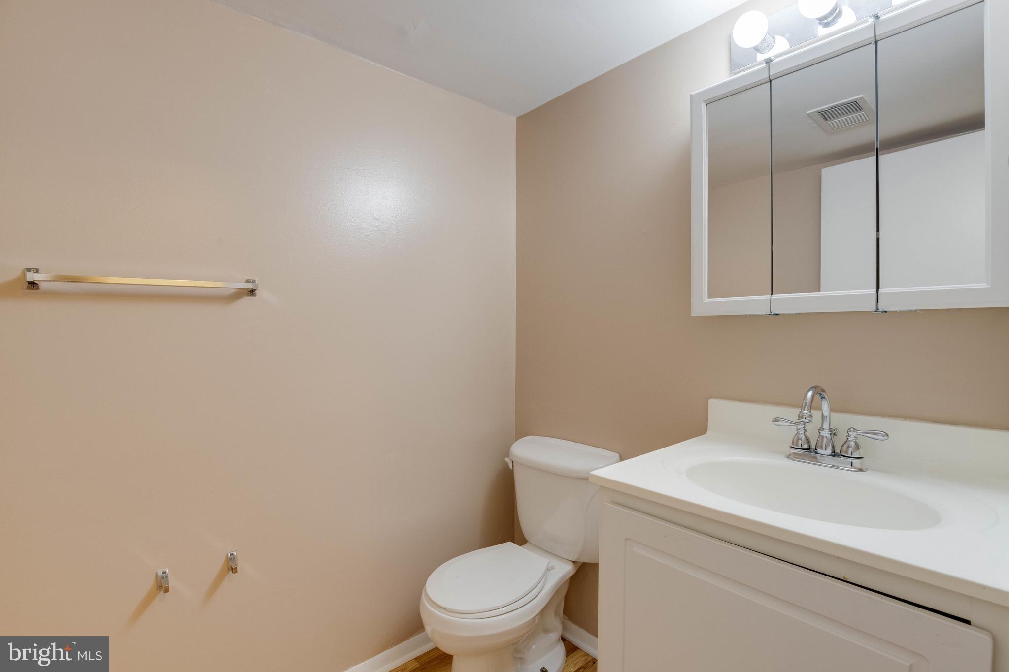 MAPLE RIDGE - Residential