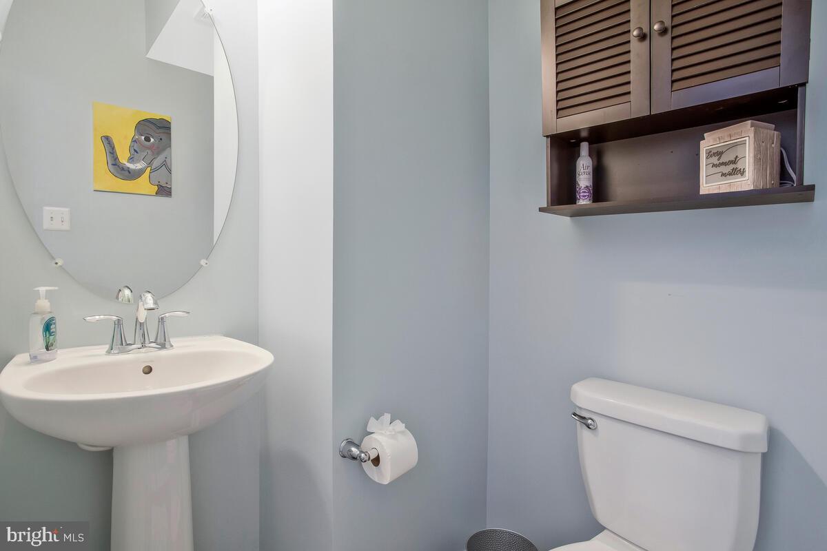 THE POINTE AT TANYARD SPRINGS - Residential