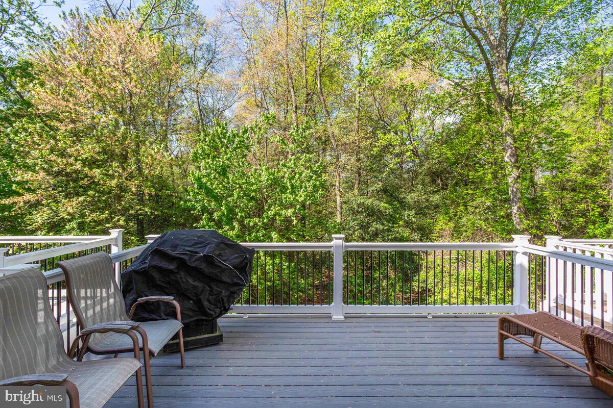 THE POINTE AT TANYARD SPRINGS - Residential