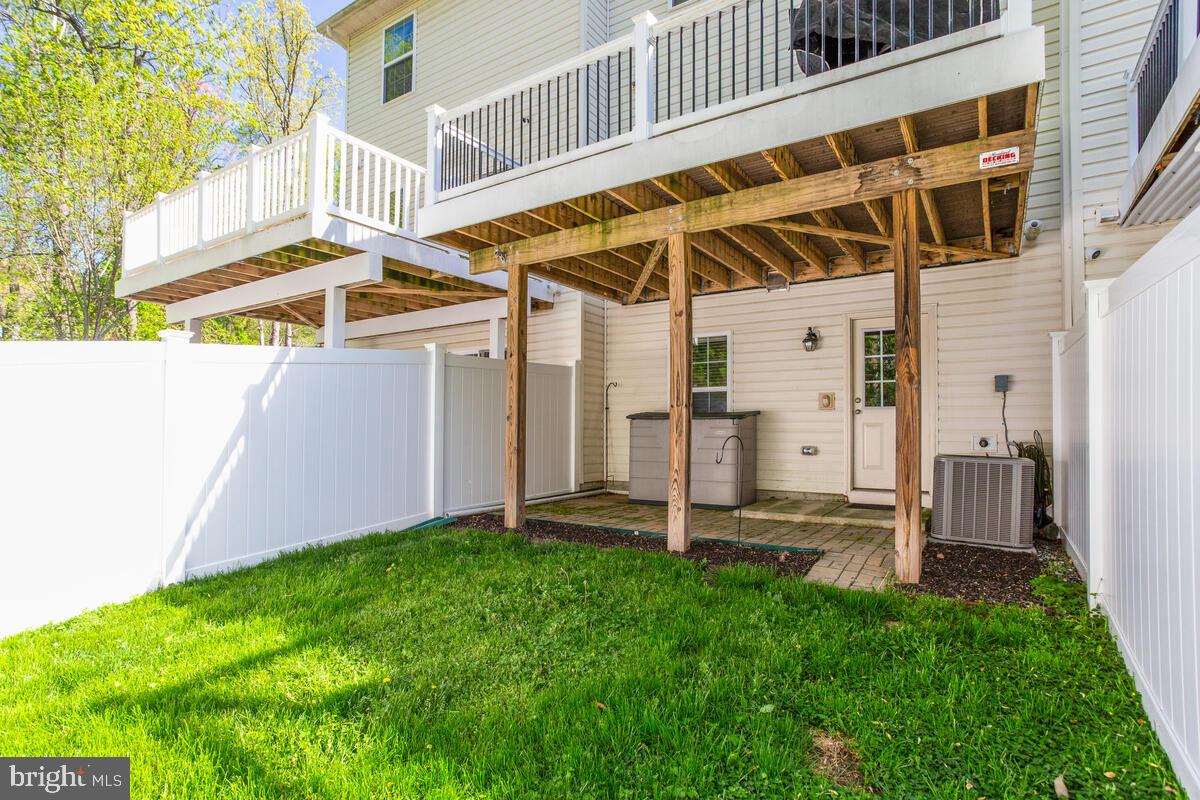 THE POINTE AT TANYARD SPRINGS - Residential