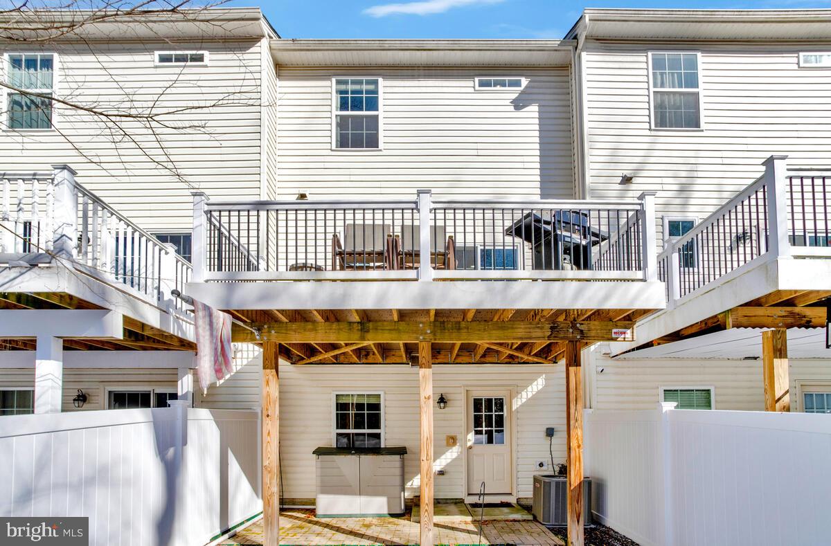 THE POINTE AT TANYARD SPRINGS - Residential