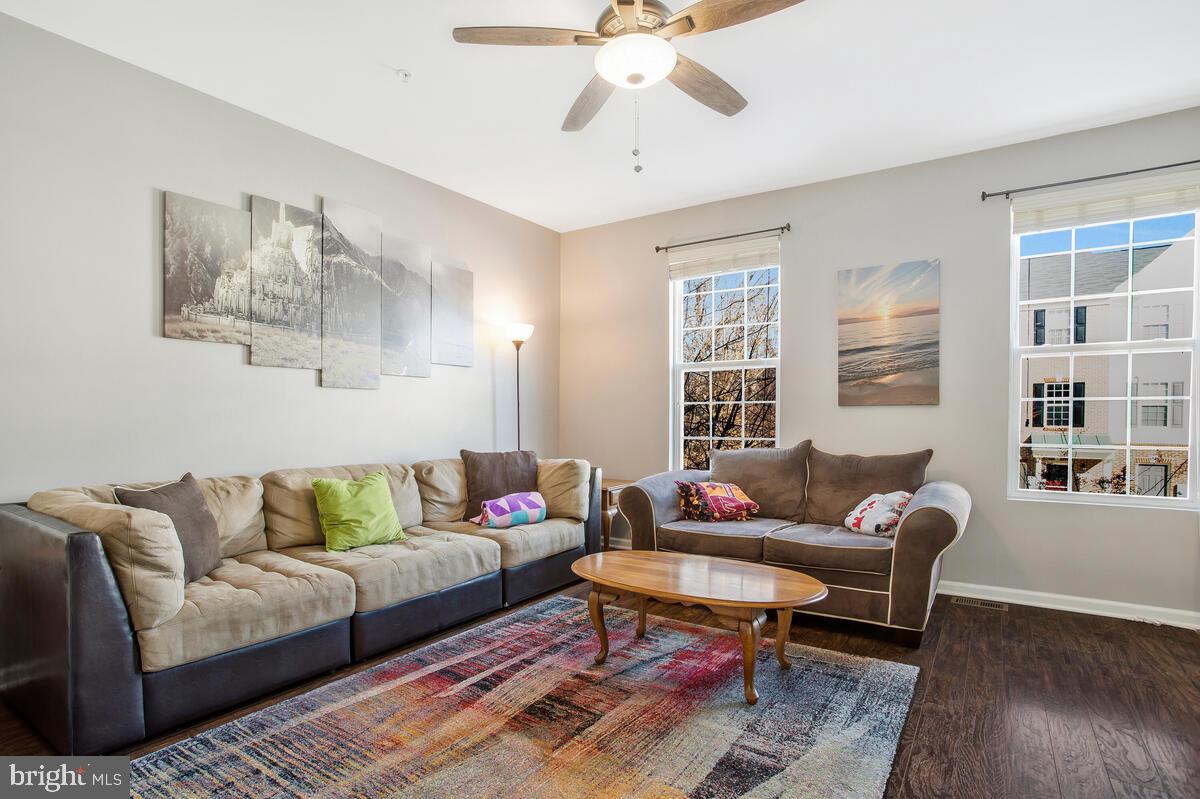 THE POINTE AT TANYARD SPRINGS - Residential