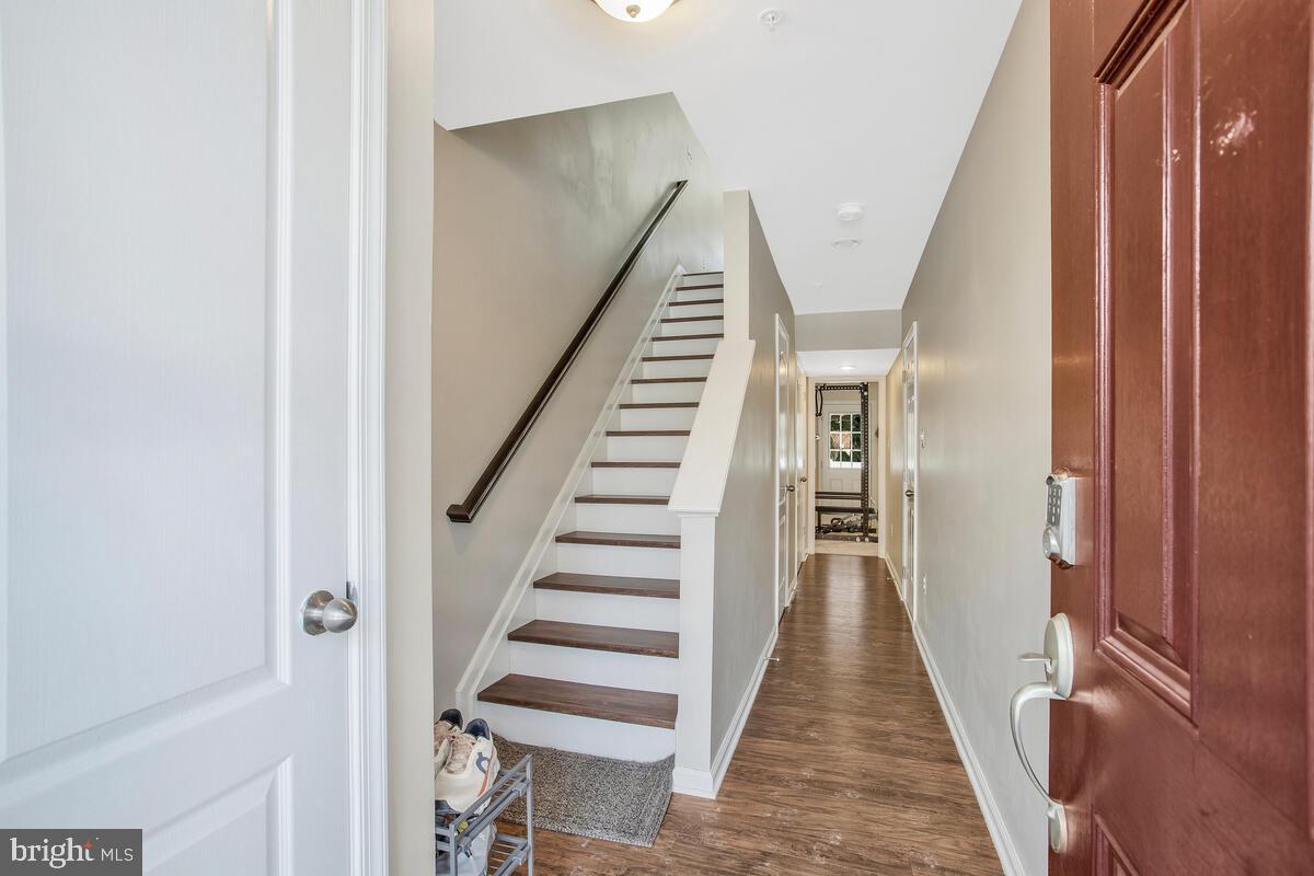 THE POINTE AT TANYARD SPRINGS - Residential