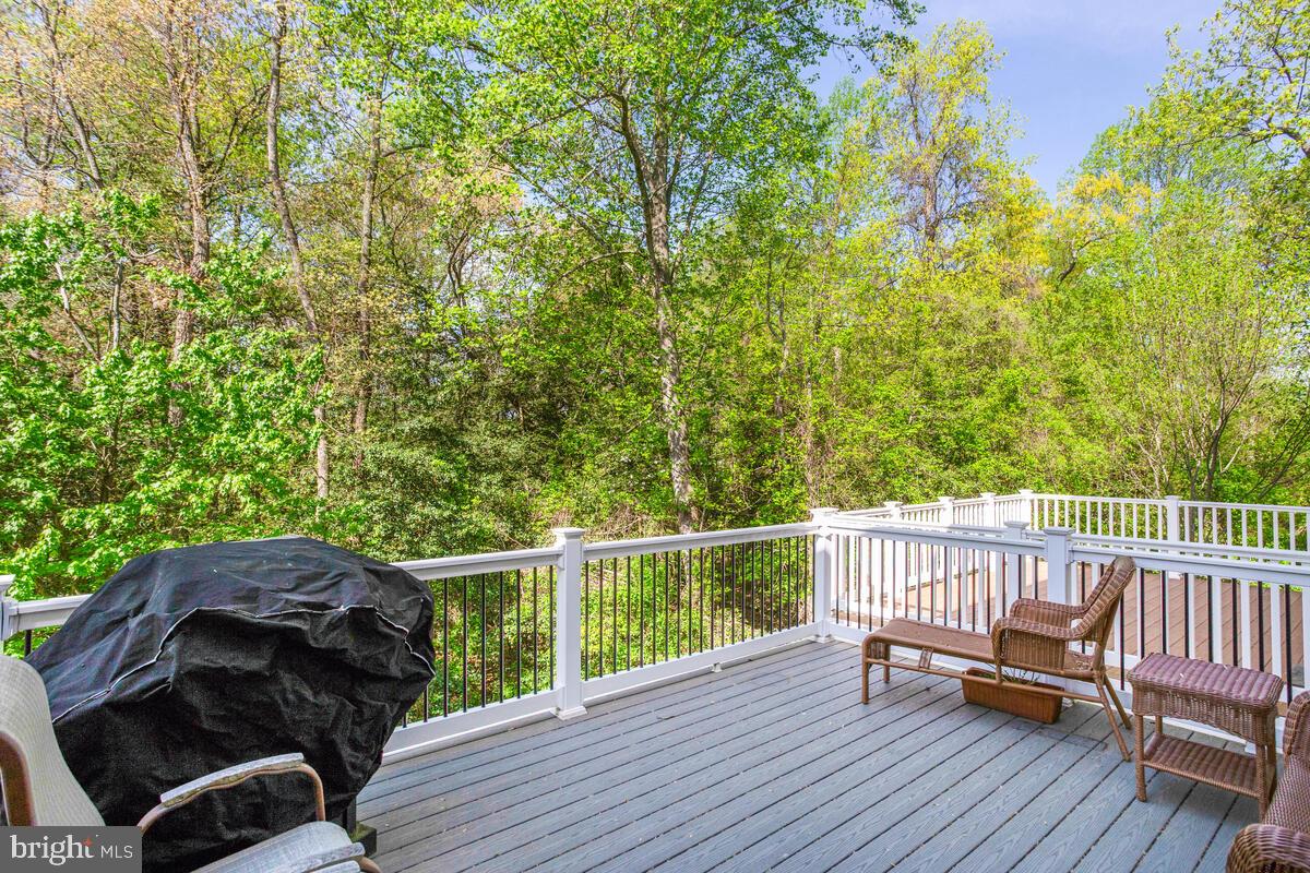 THE POINTE AT TANYARD SPRINGS - Residential