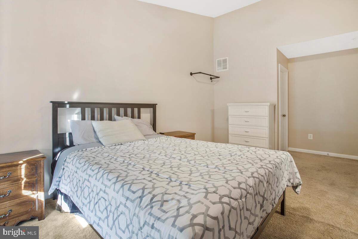 THE POINTE AT TANYARD SPRINGS - Residential