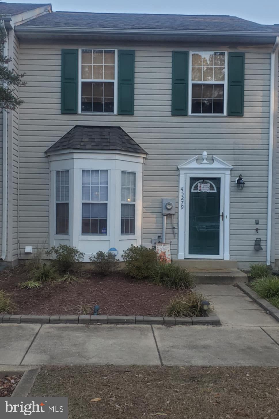 LAUREL GLEN - Residential