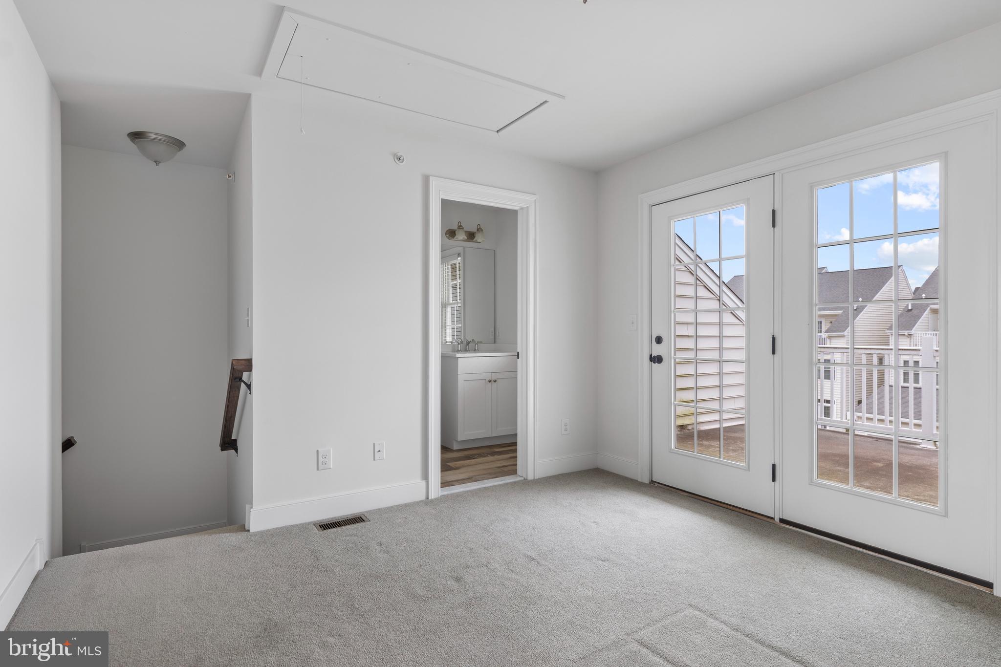 MAGNOLIA PLACE - Residential