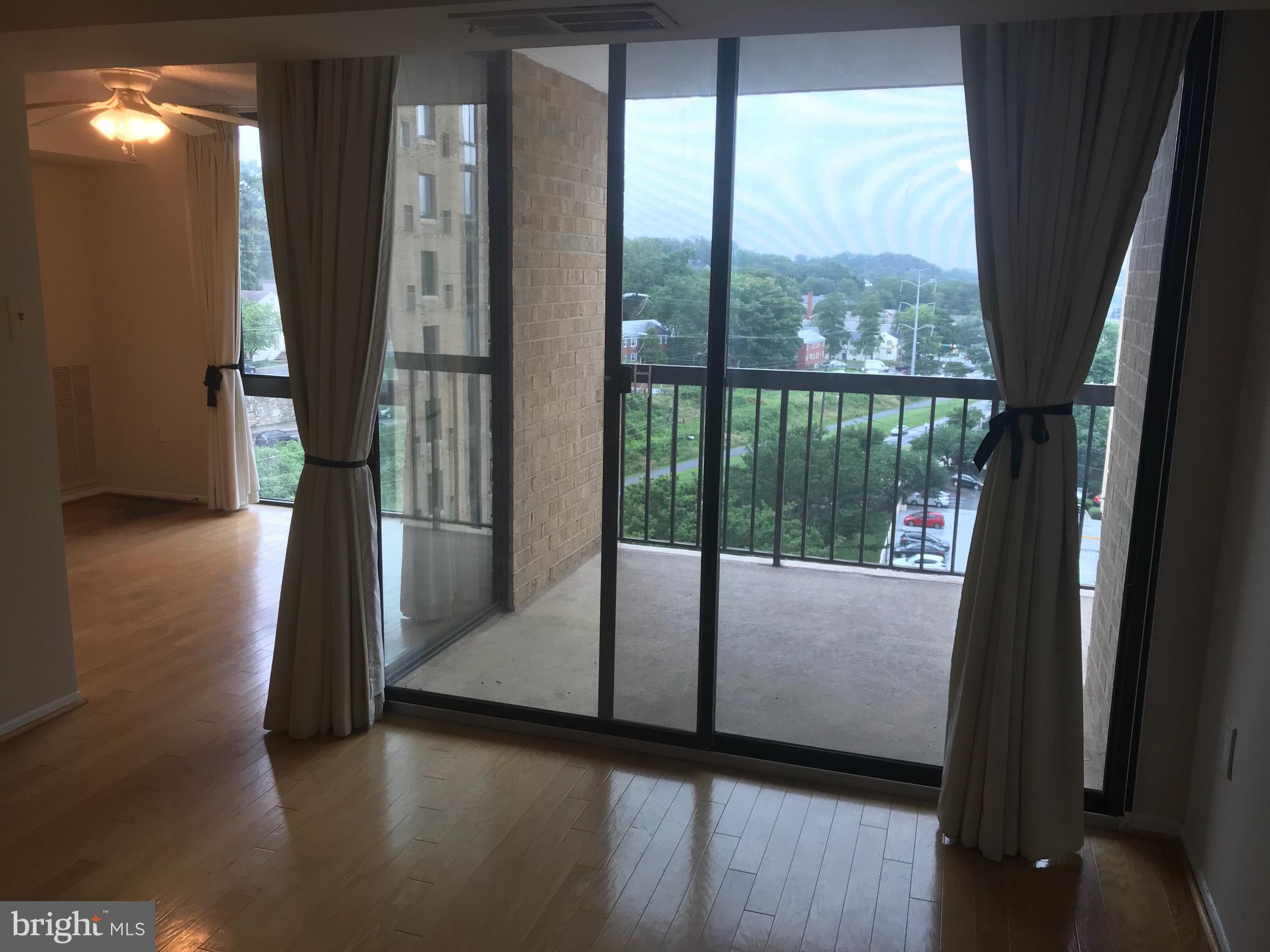 CENTURY SOUTH - Residential Lease