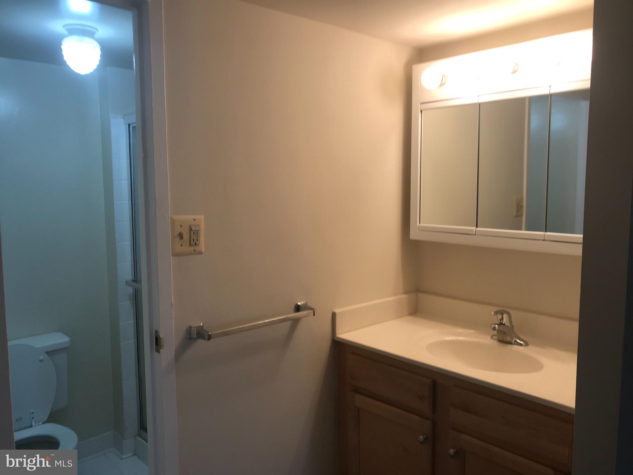 CENTURY SOUTH - Residential Lease