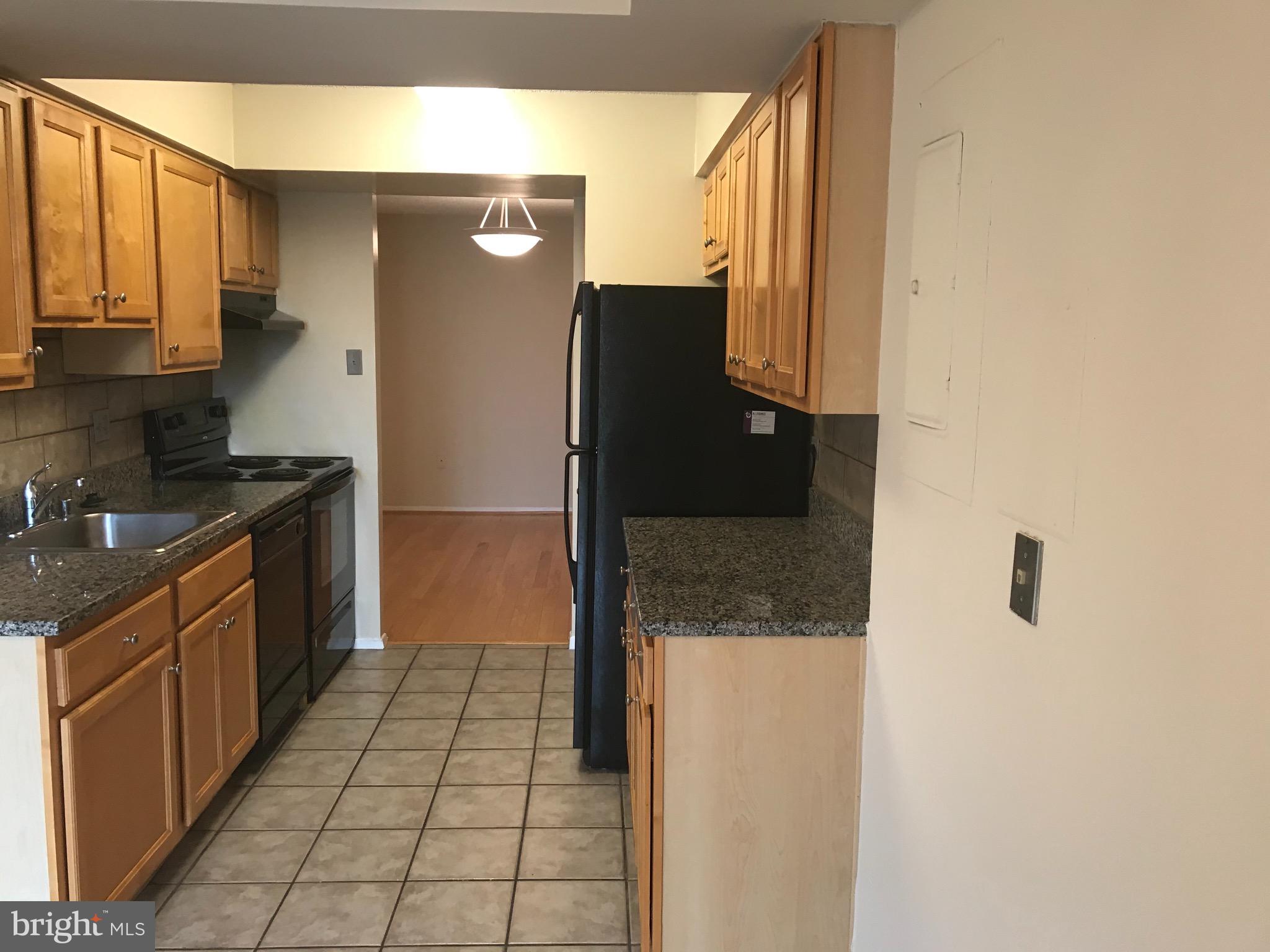 CENTURY SOUTH - Residential Lease