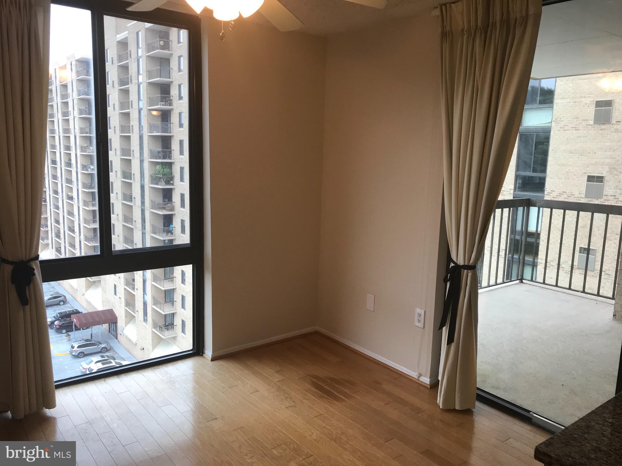 CENTURY SOUTH - Residential Lease