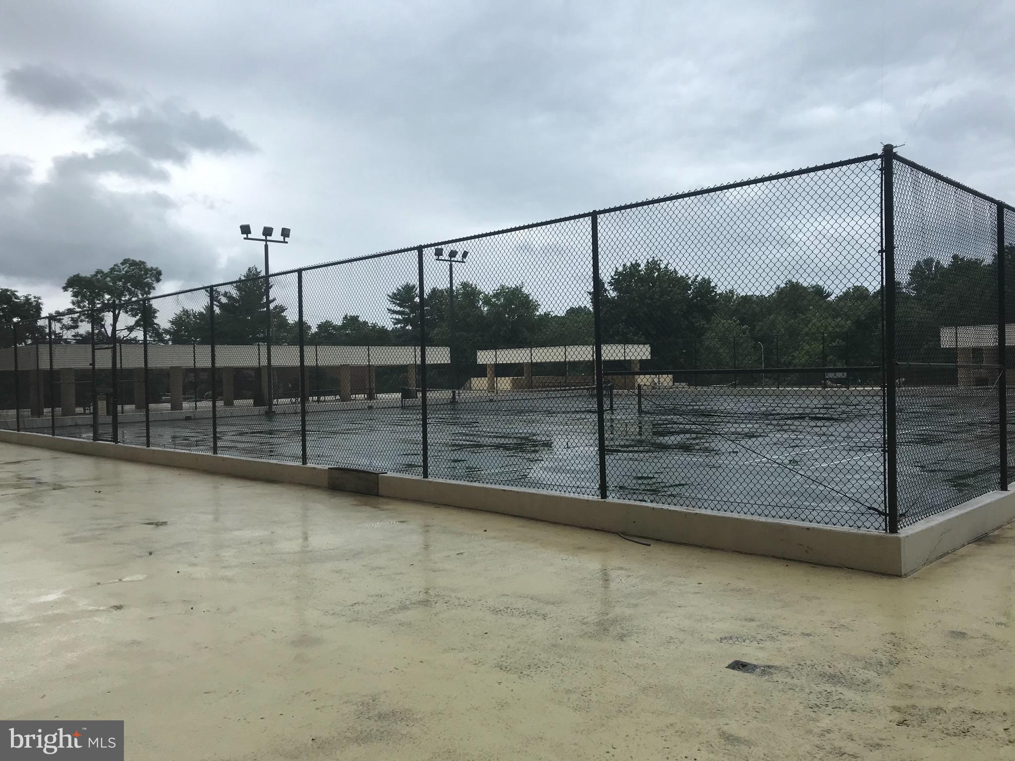 CENTURY SOUTH - Residential Lease