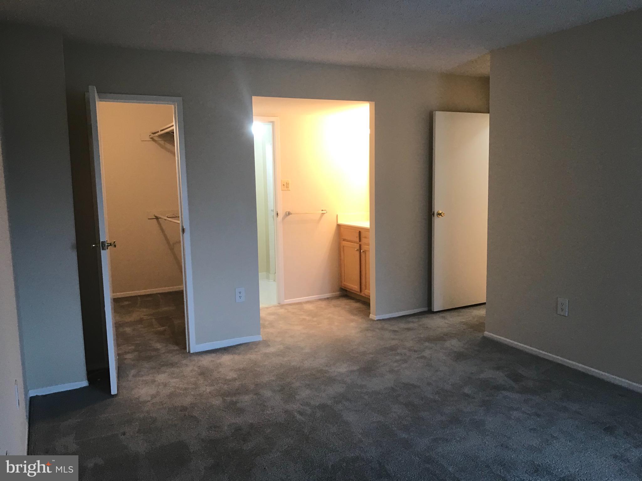 CENTURY SOUTH - Residential Lease