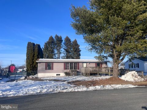 Mobile Home For Sale - 1003 Kessler Drive<br/> SHIPPENSBURG, PA 17257