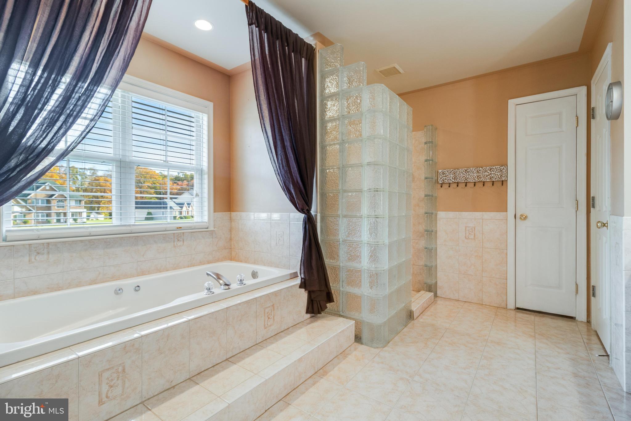 MONTROSE FARMS SUB - Residential