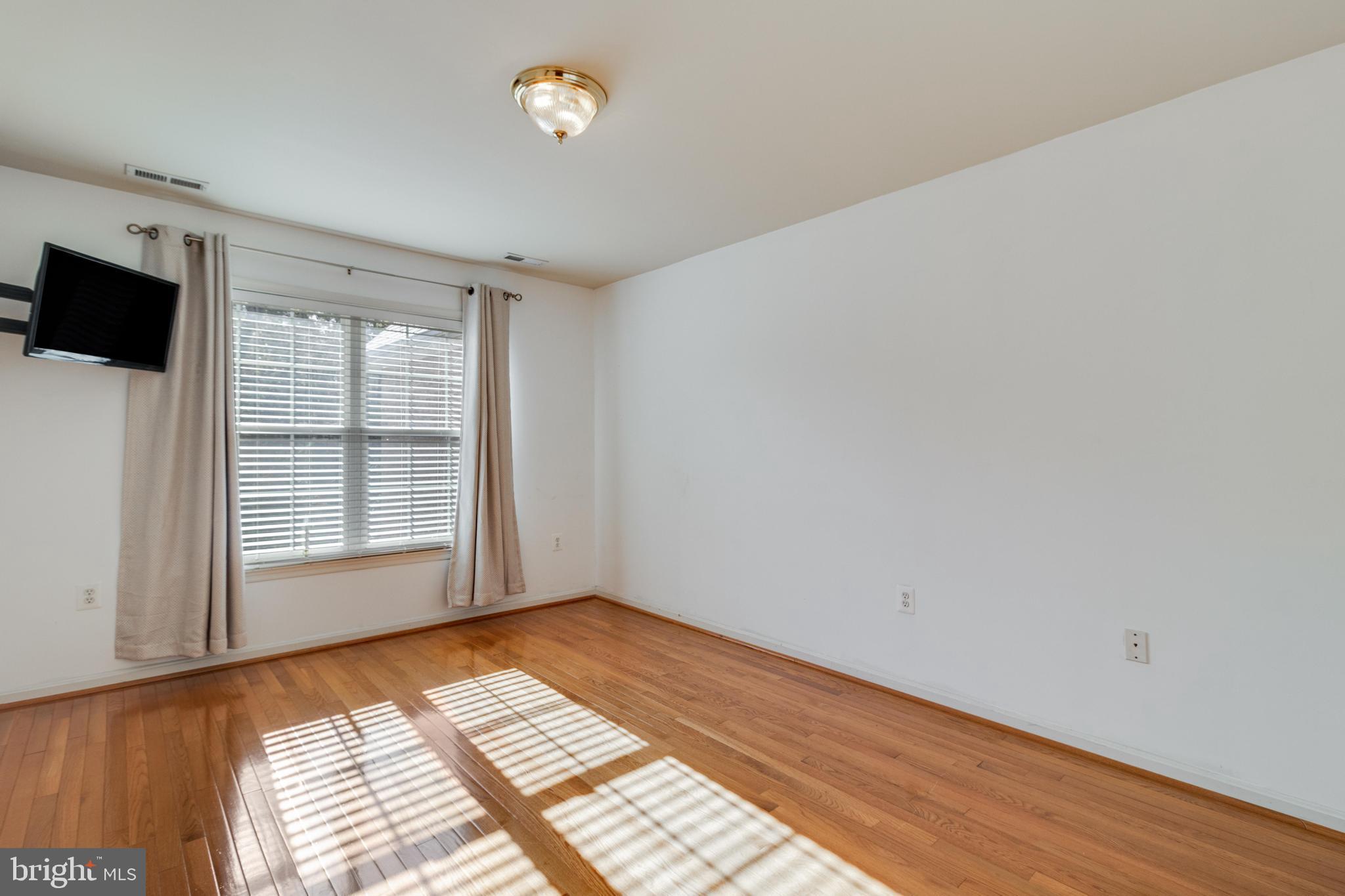 MONTROSE FARMS SUB - Residential