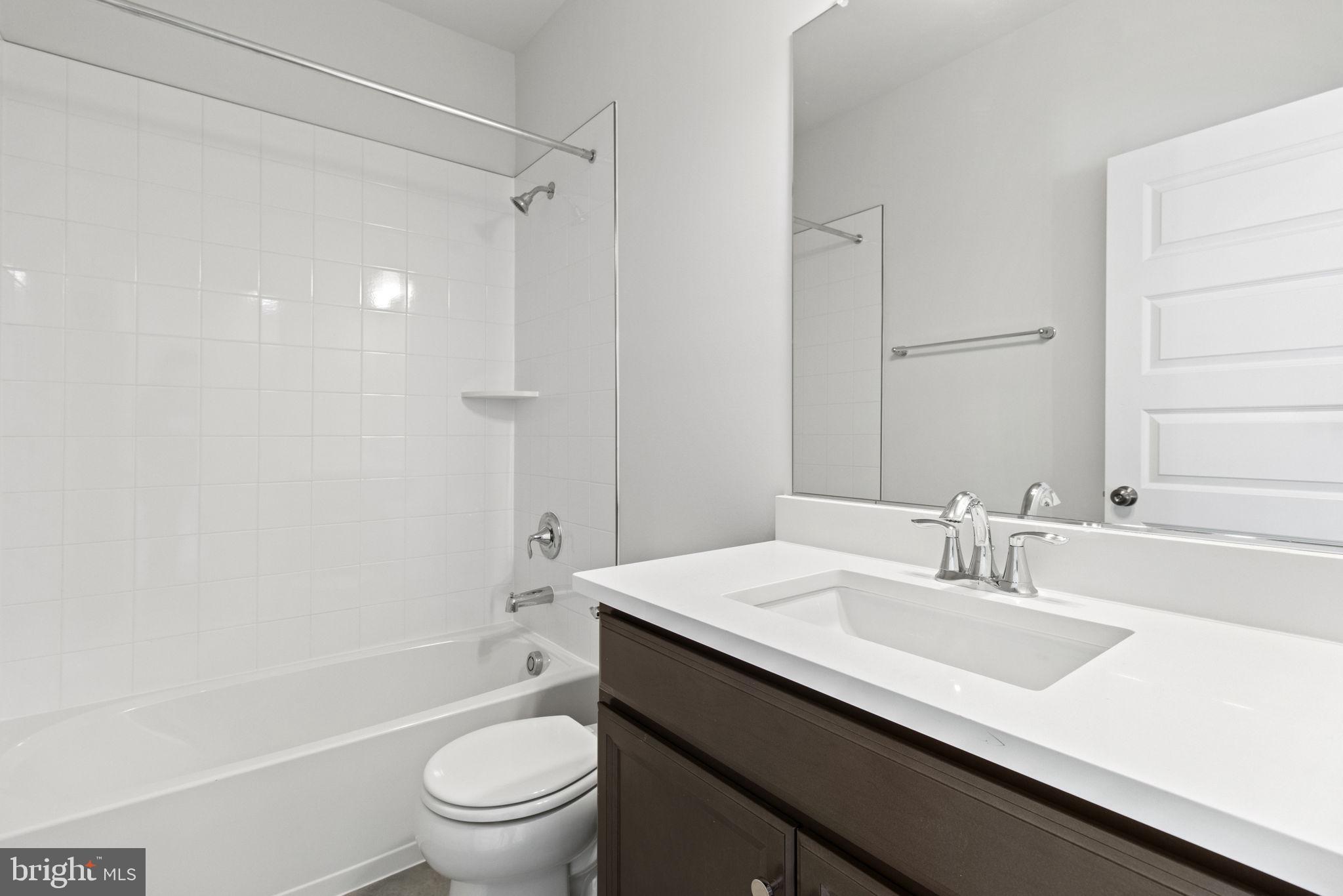 SOUTHLAKE - Residential