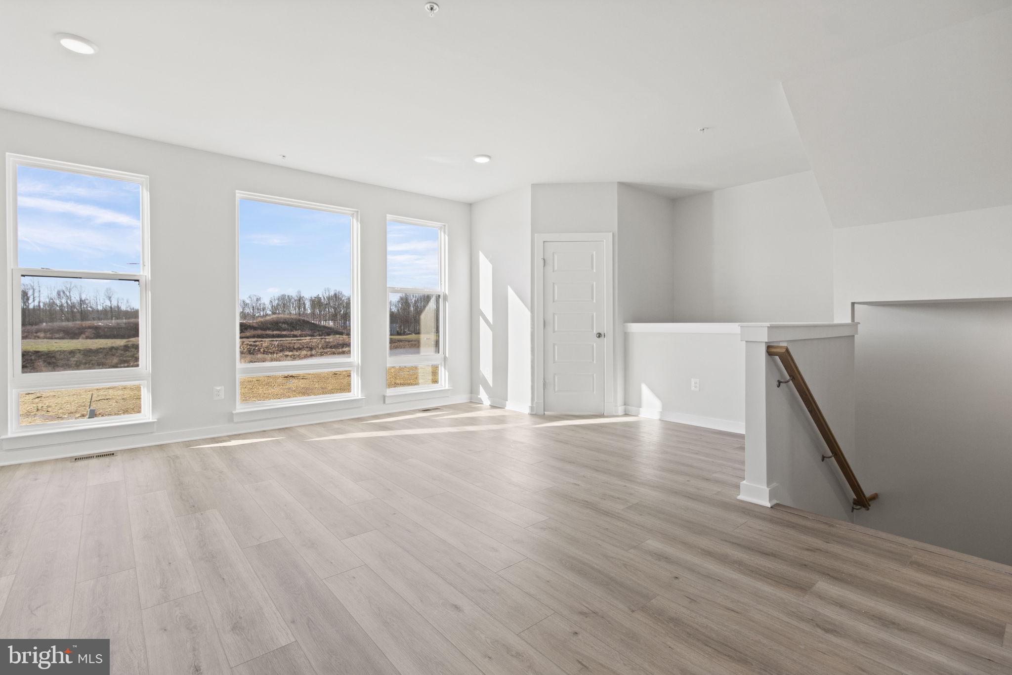 SOUTHLAKE - Residential