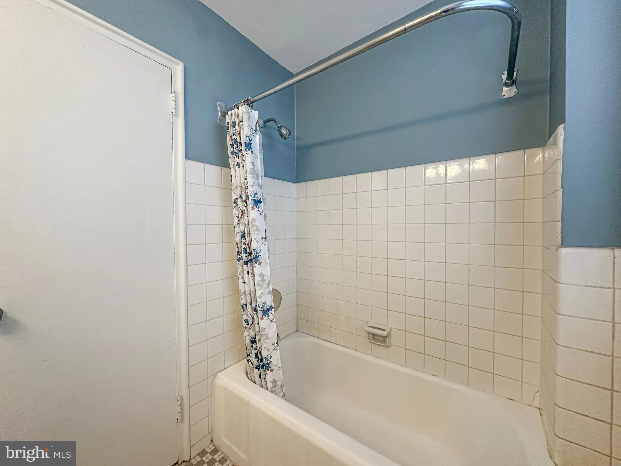 Philadelphia, Pennsylvania 19130, United States, 1 Bedroom Bedrooms, ,1 BathroomBathrooms,Residential,Active,1449