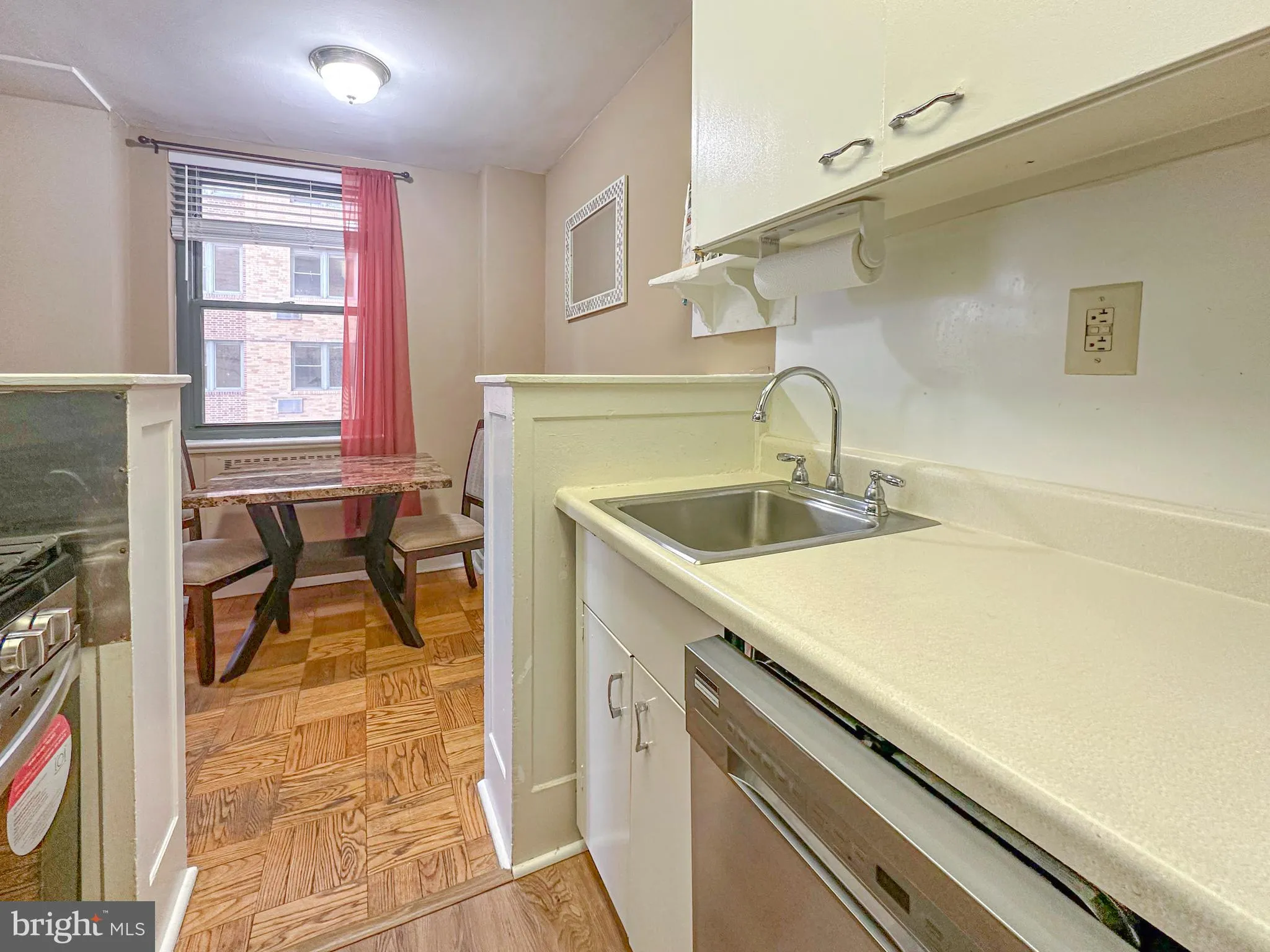Philadelphia, Pennsylvania 19130, United States, 1 Bedroom Bedrooms, ,1 BathroomBathrooms,Residential,Active,1449