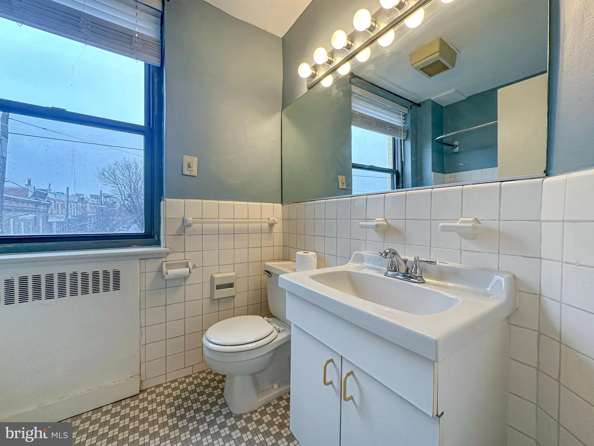 Philadelphia, Pennsylvania 19130, United States, 1 Bedroom Bedrooms, ,1 BathroomBathrooms,Residential,Active,1449