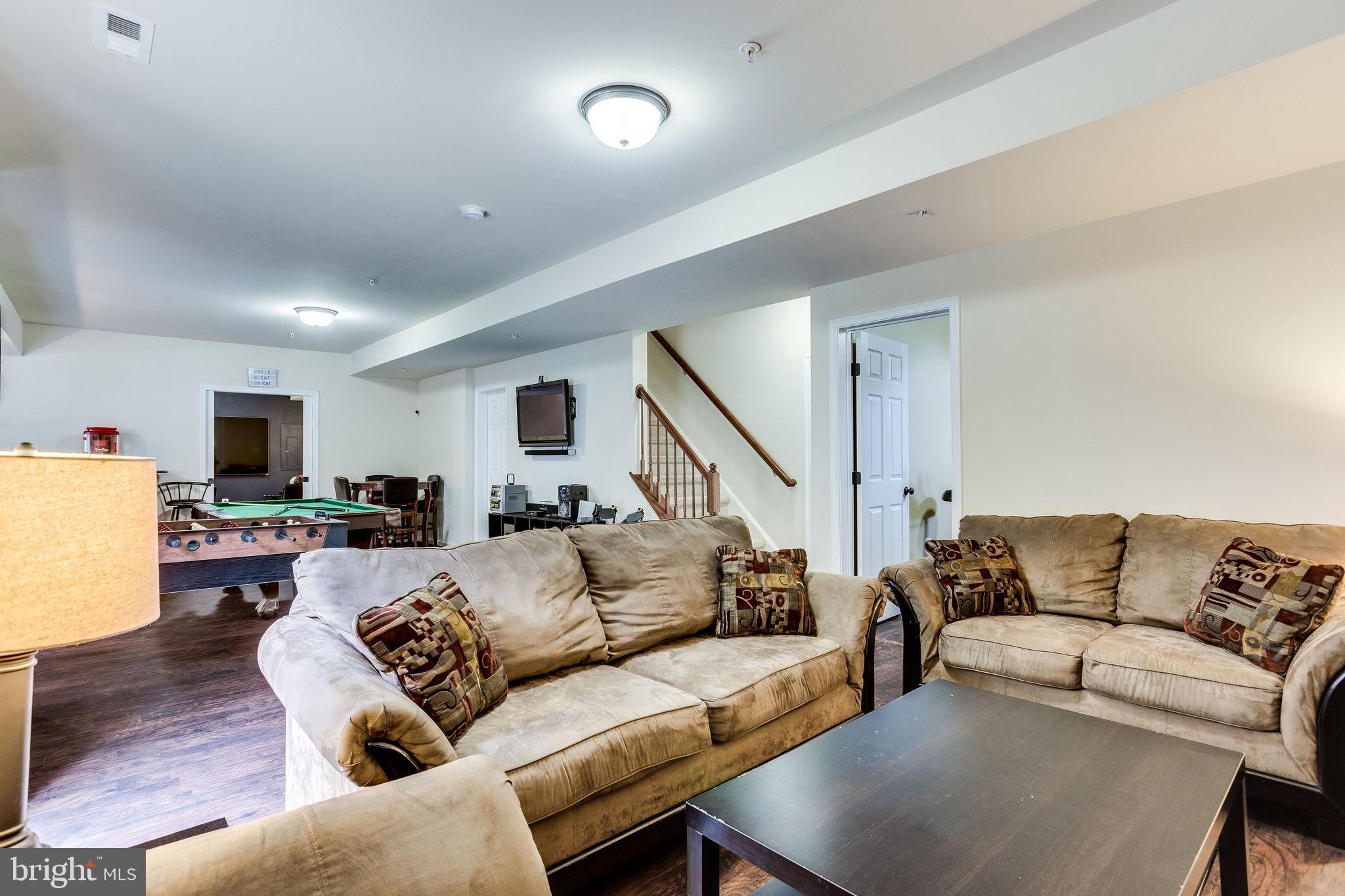 BELMONT - Residential