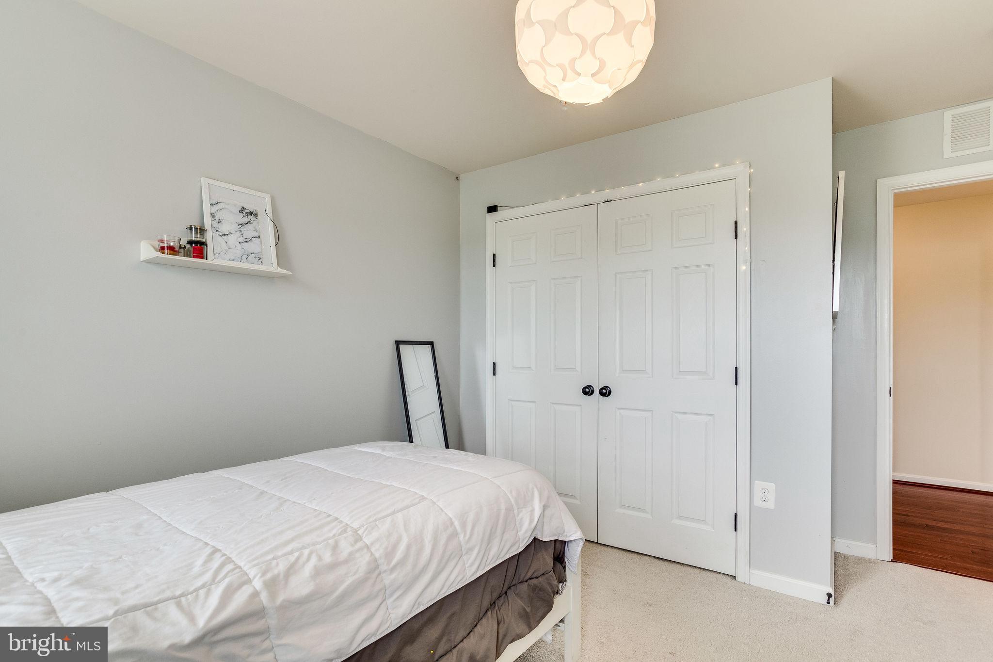 BELMONT - Residential