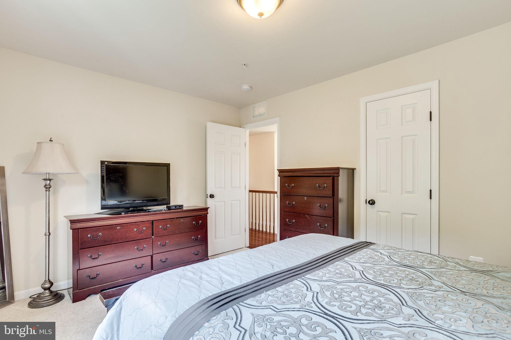 BELMONT - Residential