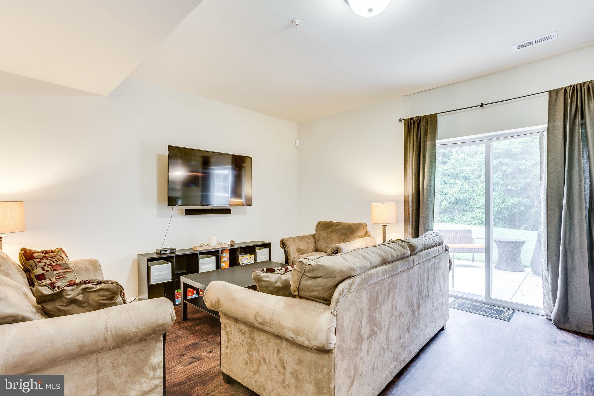 BELMONT - Residential