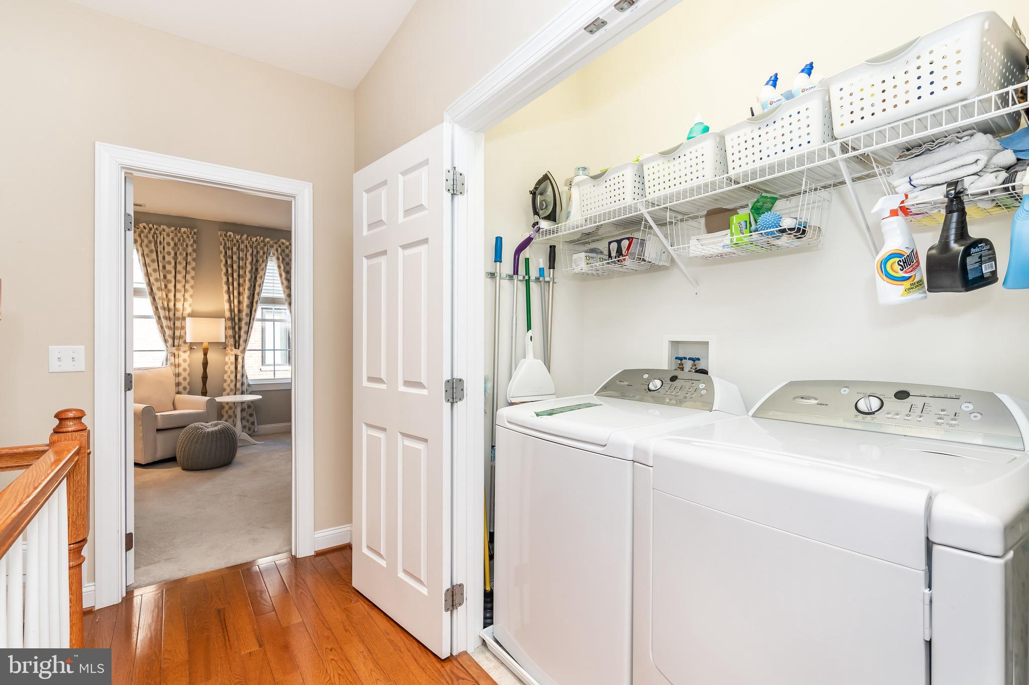 LOCUST POINT - Residential