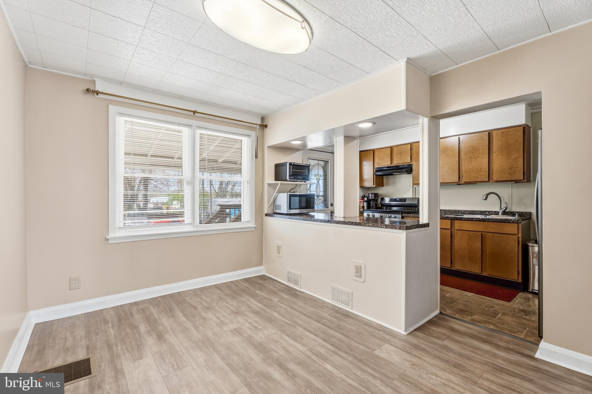 MIDDLESEX - Residential