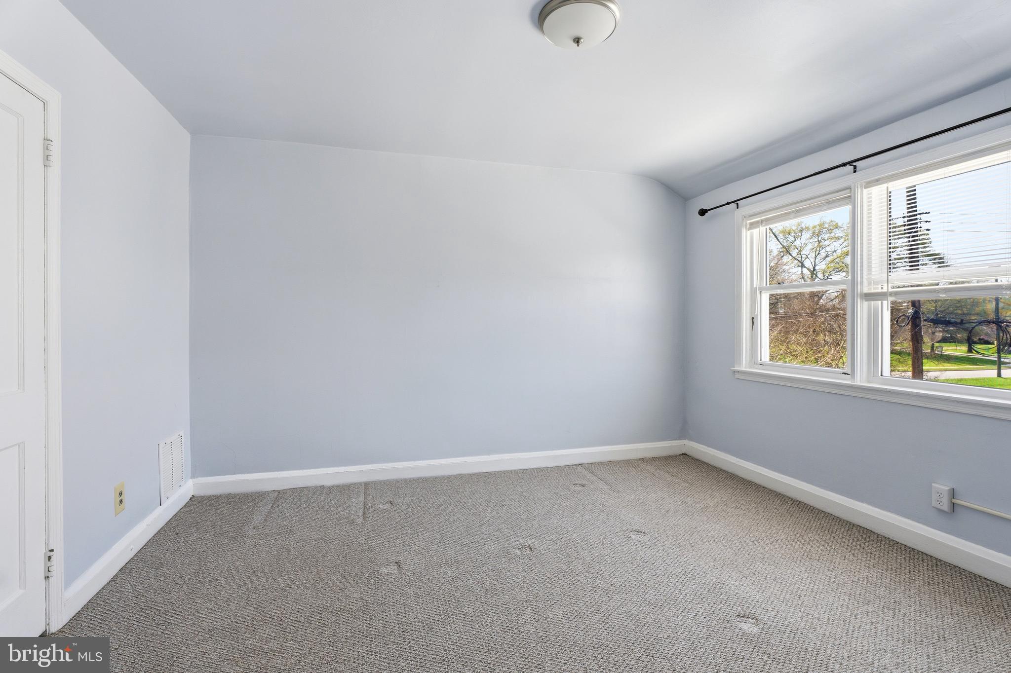 MIDDLESEX - Residential