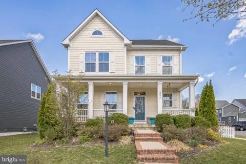 2074 River Heritage Boulevard, Dumfries, VA MLS: VAPW2090544
