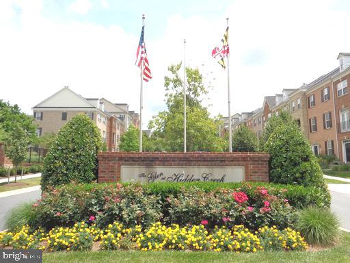 HIDDEN CREEK - Residential