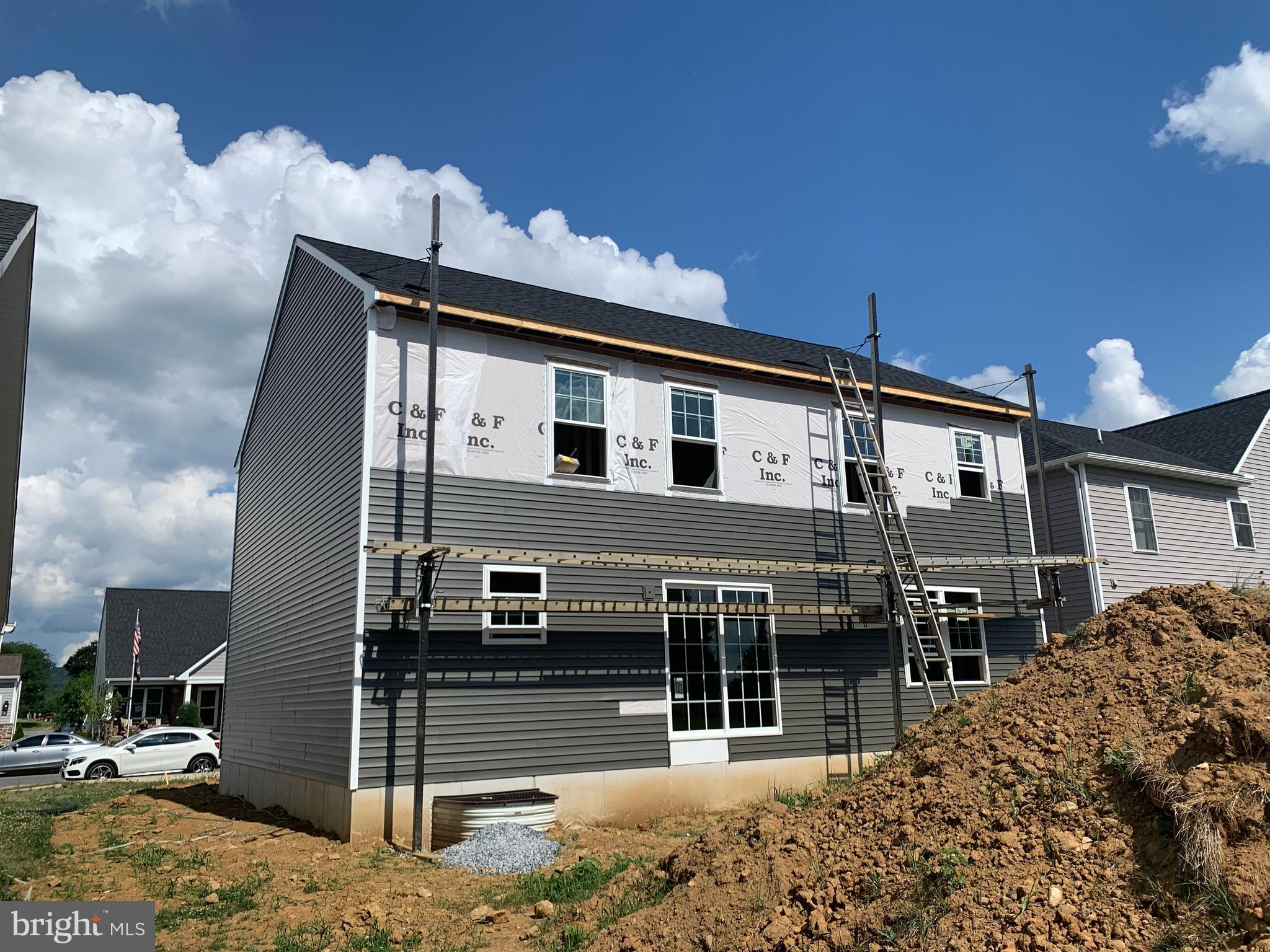 THE LANDINGS AT GARDEN SPOT RESERVE - Residential