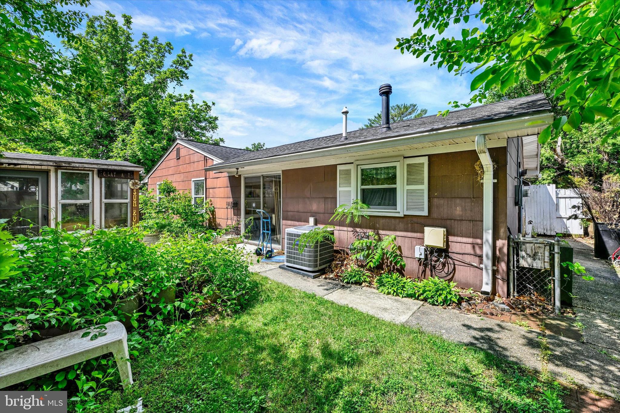 FOXHILL AT BELAIR - Residential