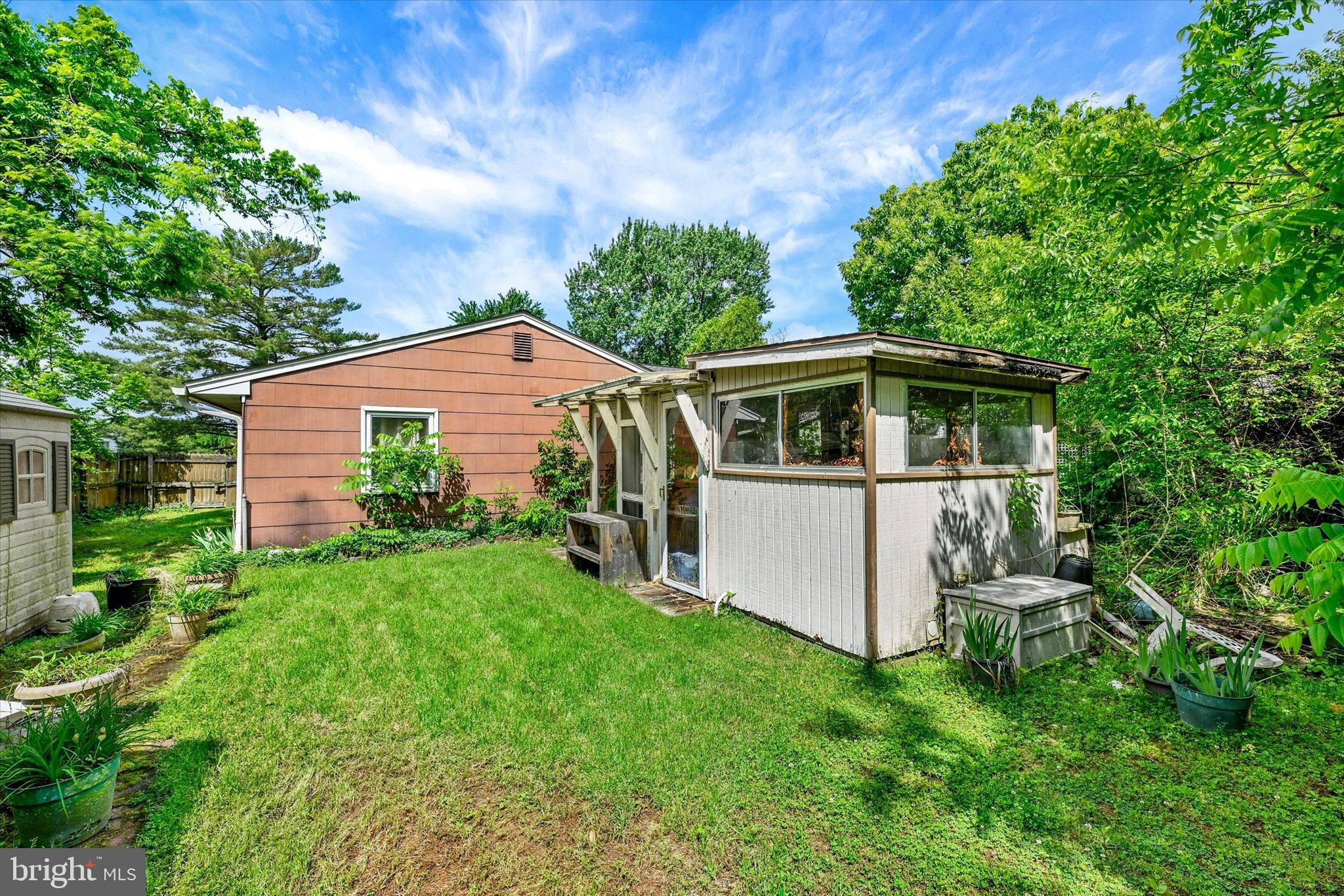 FOXHILL AT BELAIR - Residential