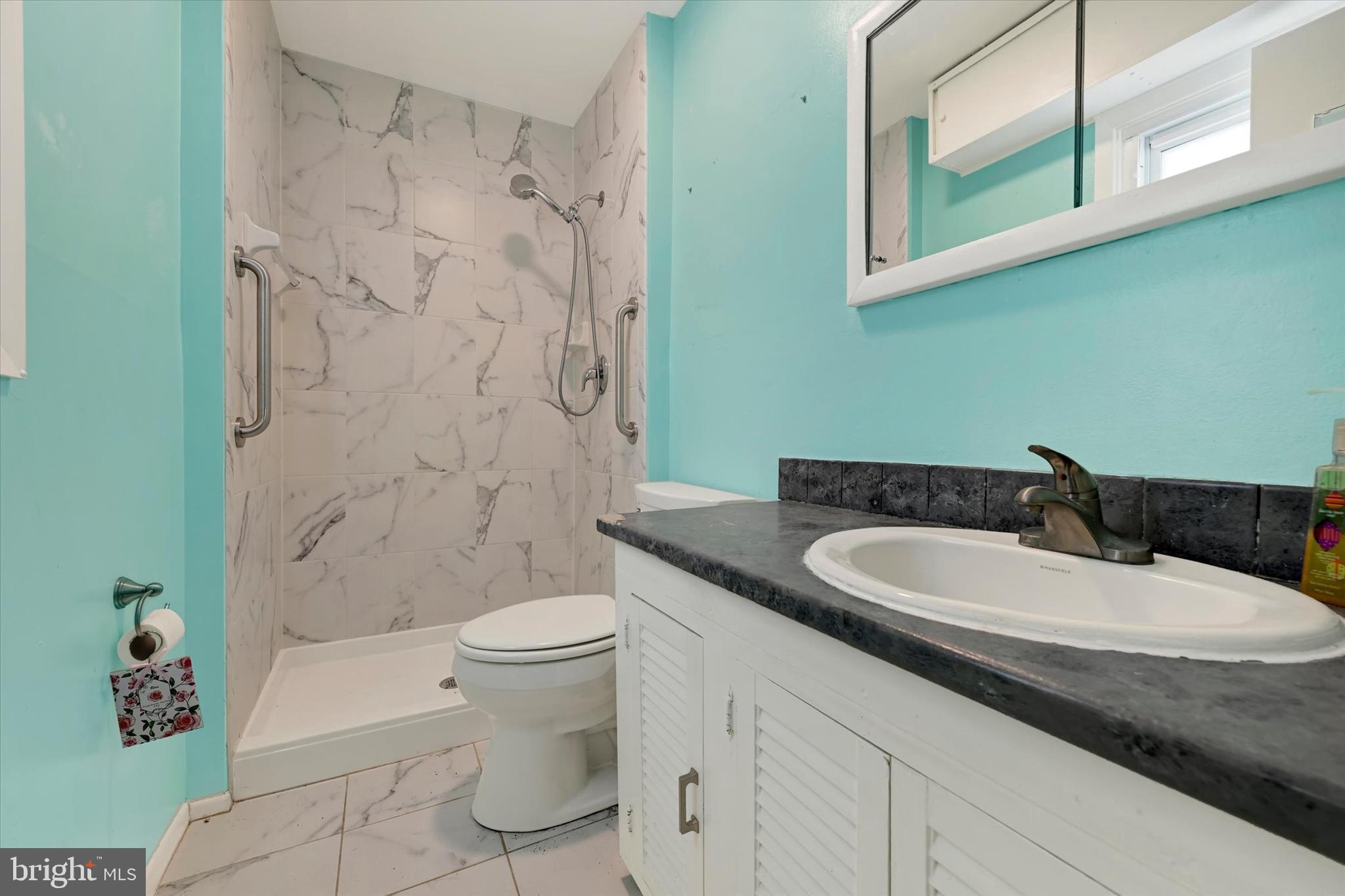 FOXHILL AT BELAIR - Residential