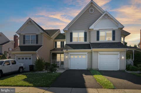 Townhouse For Sale - 24 Brewster Drive<br/> Bucks County, WARMINSTER, PA 18974