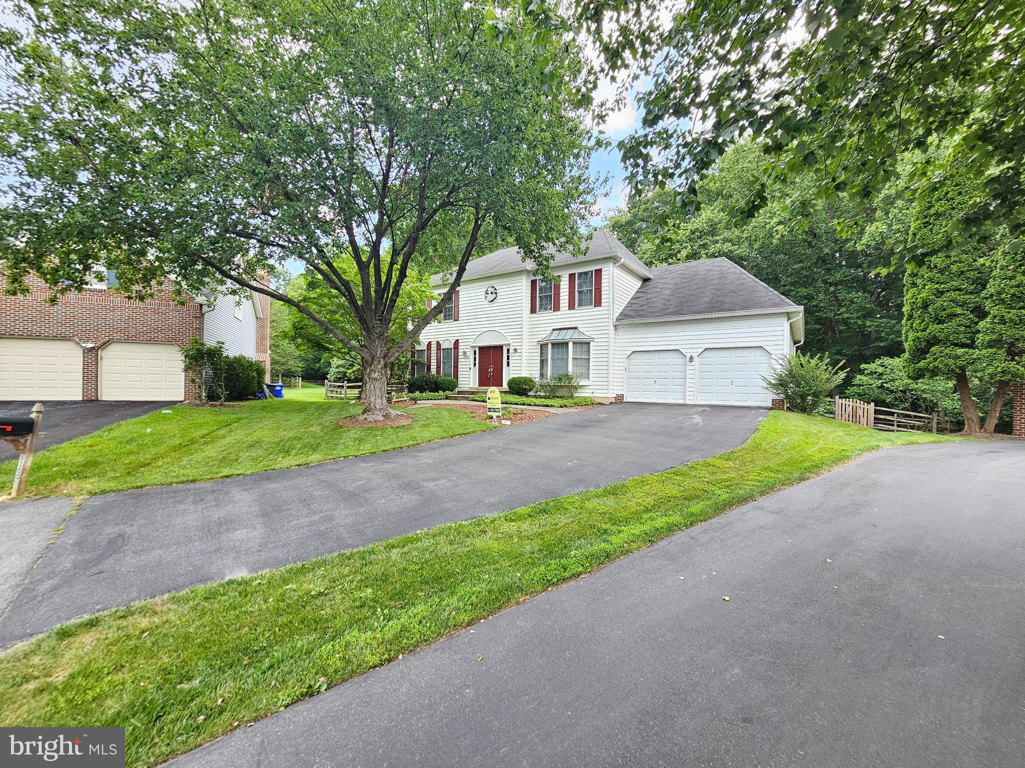 8300 GIANTSTEP PLACE