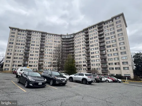 8830 Piney Branch Road Unit 803, Silver Spring, MD MLS: MDMC2169390