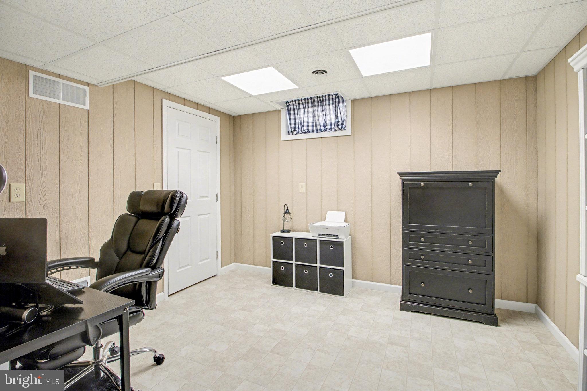 NORTH MIDDLETON TWP - Residential