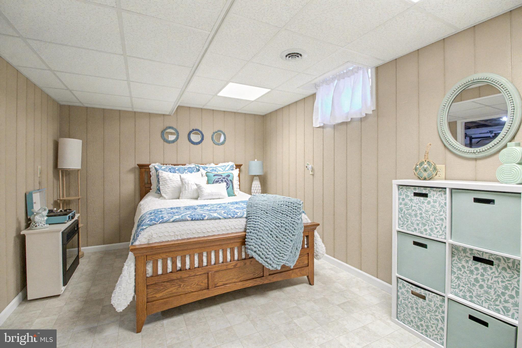 NORTH MIDDLETON TWP - Residential