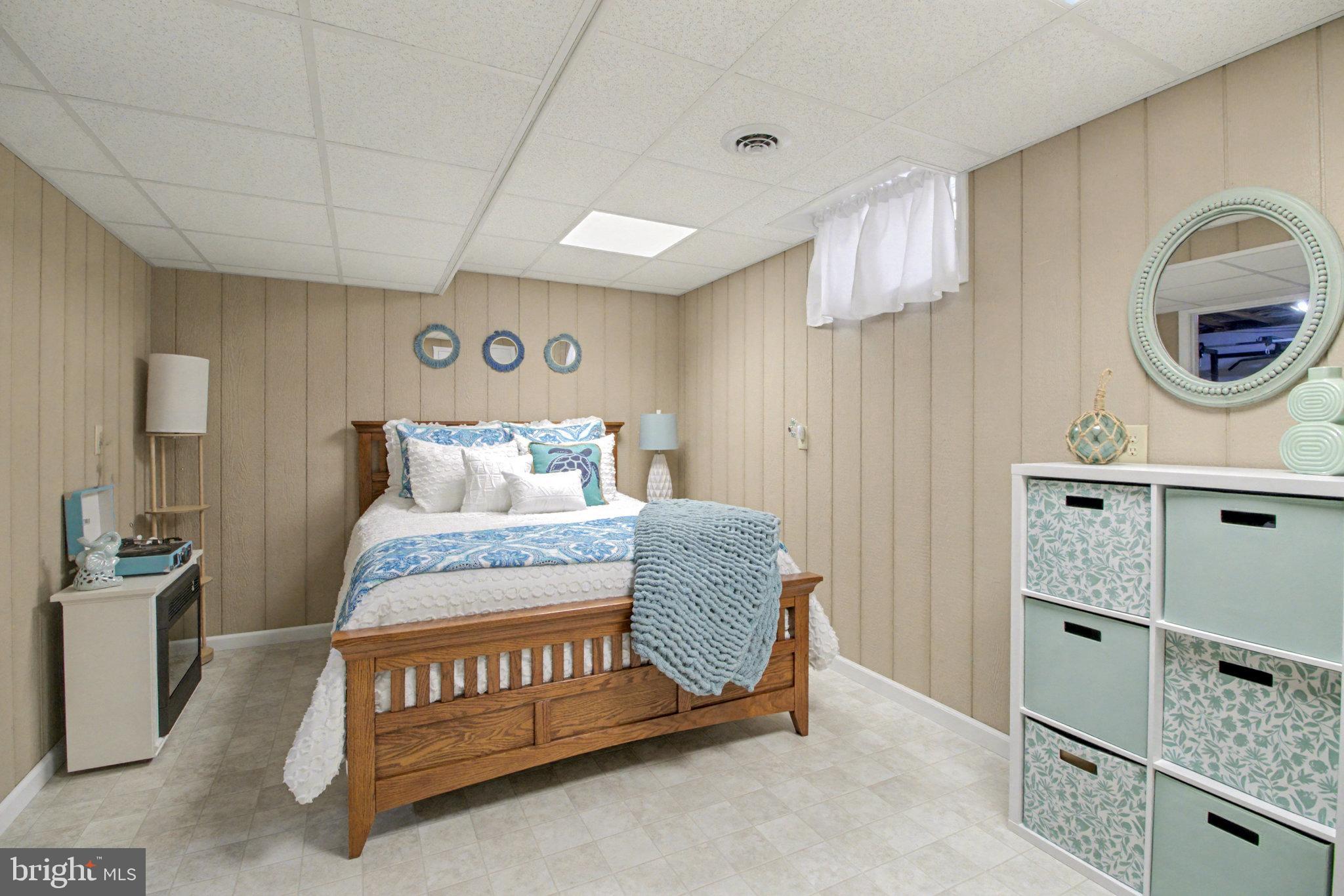 NORTH MIDDLETON TWP - Residential